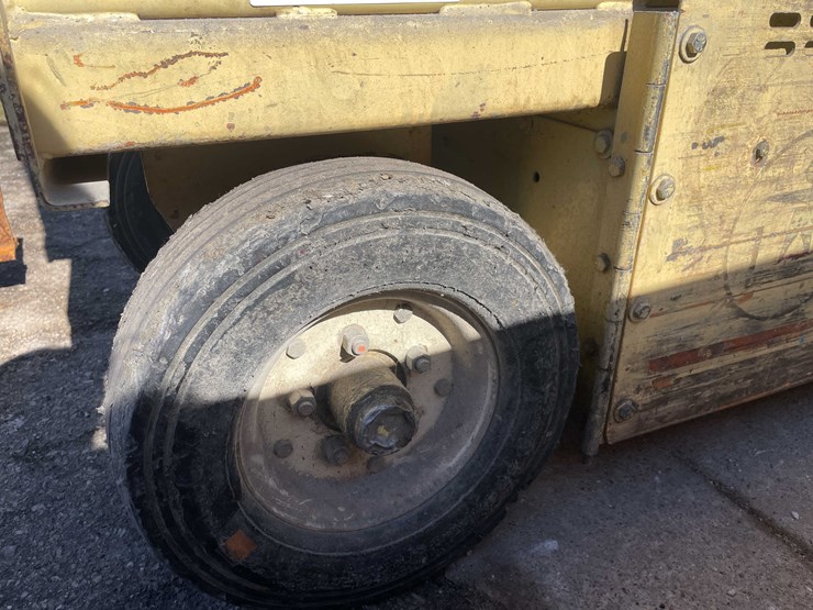 #1446-•-jlg-cm-1432-(o4)-image-23