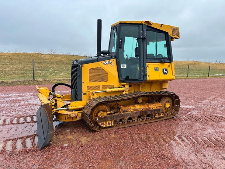 2012-deere-450j-lt-image-1