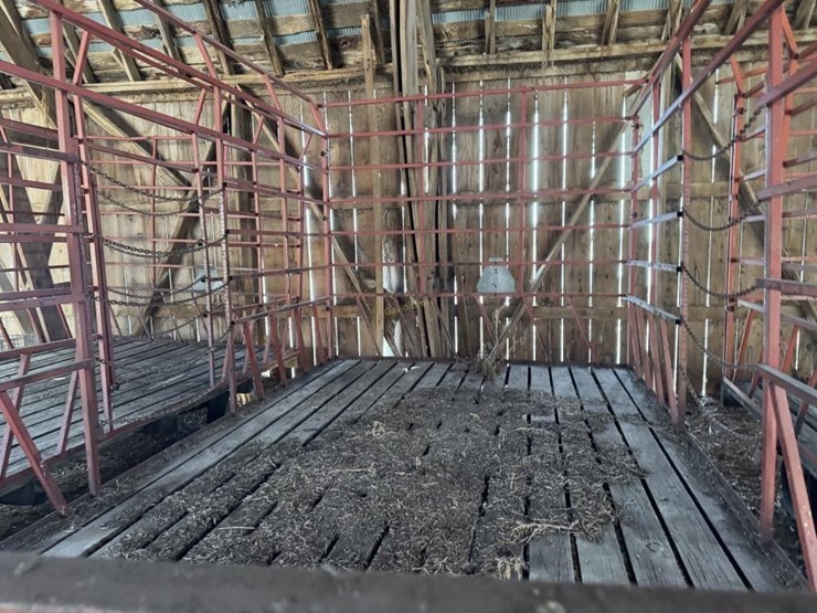 k&k-16'-bale-rack-&-gear-image-3