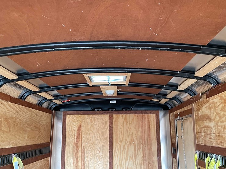 #1432-•-2013-forest-river-14'-enclosed-trailer-(has-certificate-of-origin)-image-24