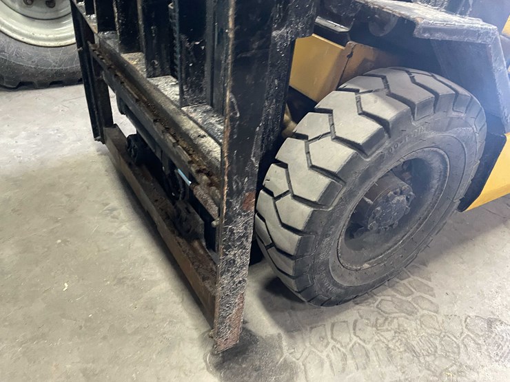 #1453-•-yale-forklift-(f)-image-14