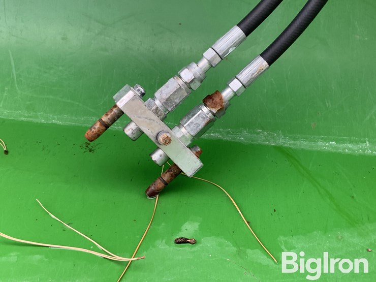 john-deere-8-image-15