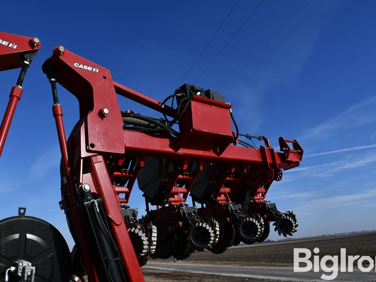 2022-case-ih-2022-image-10