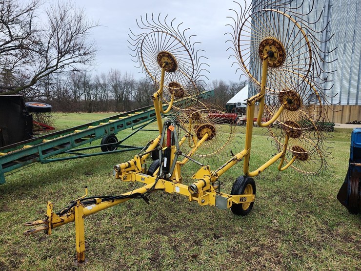 tag-#65,-vermeer-rake-image-1