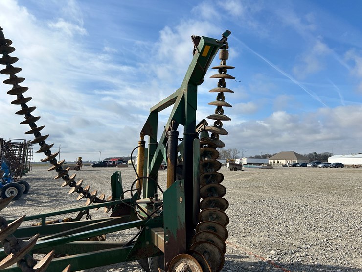 #5344-•-2013-kelly-diamond-30-30'-harrow-image-29