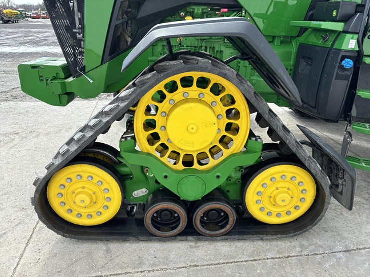 2024-john-deere-8rx-410-image-33