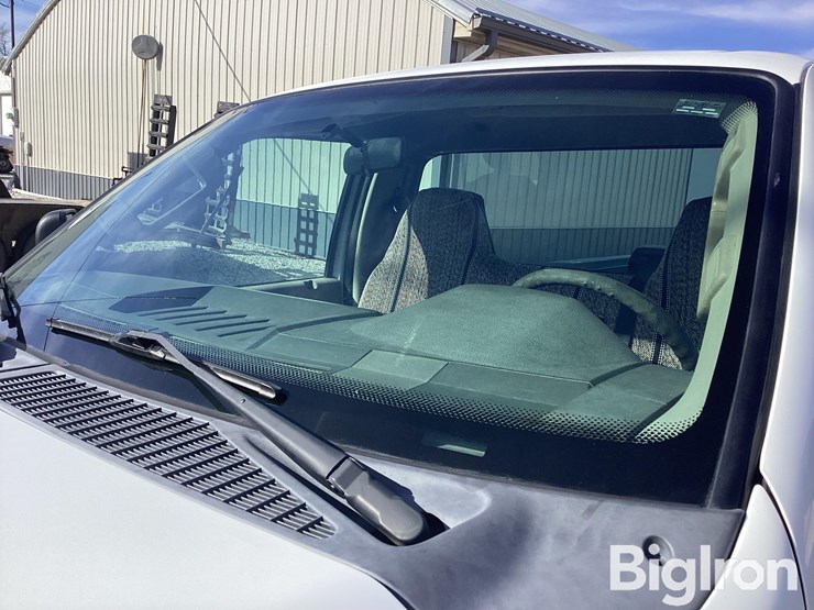 2010-ford-f250-xl-image-17