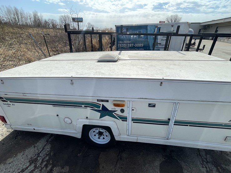 #1442-•-starcraft-14'-pop-up-camper-(no-title)-(of)-image-9