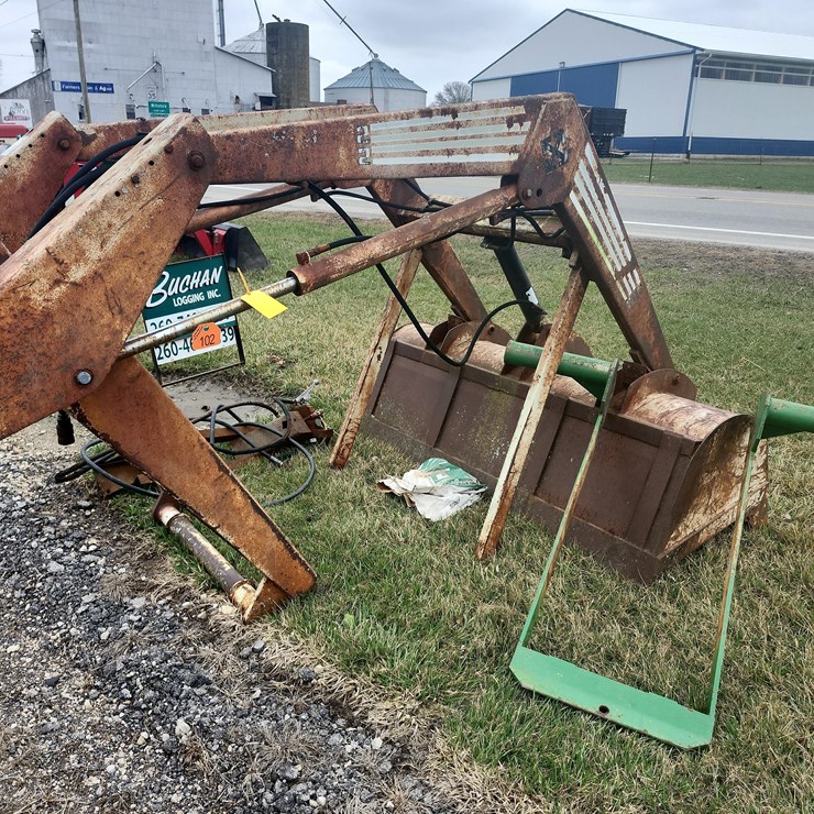 Tag #102, loader w/ brackets