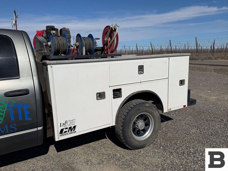 2006-dodge-ram-3500-image-14