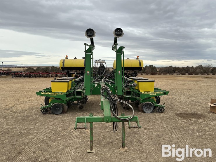 1999-john-deere-1770-image-2