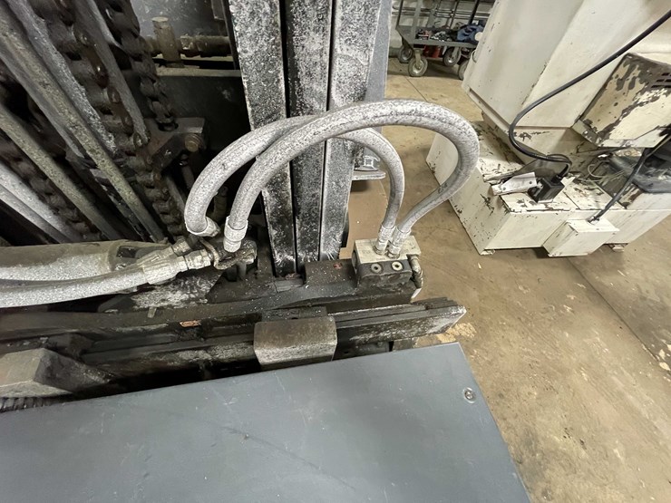 #1230-•-toyota-electric-forklift-(shawano,-wi)-image-10