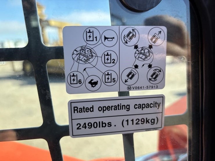 2024-kubota-svl75-3-image-23