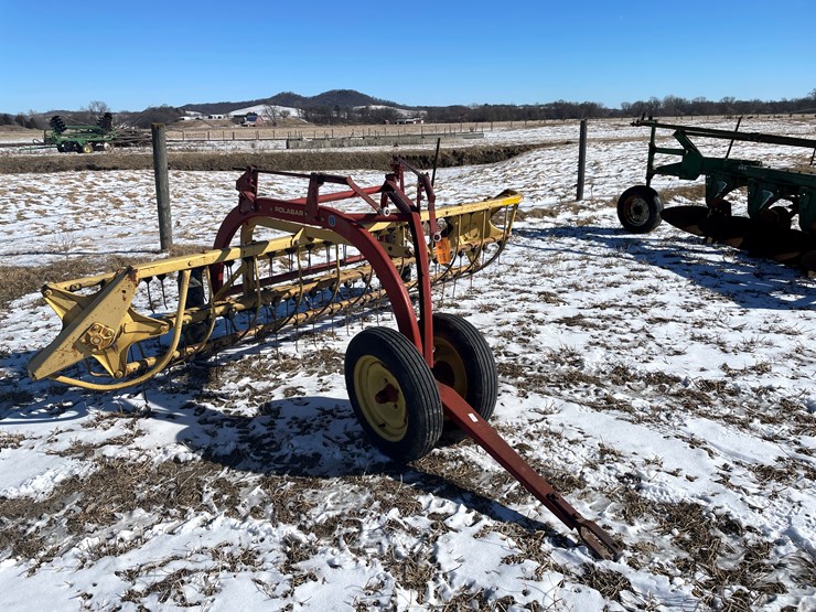 new-holland-258-image-2