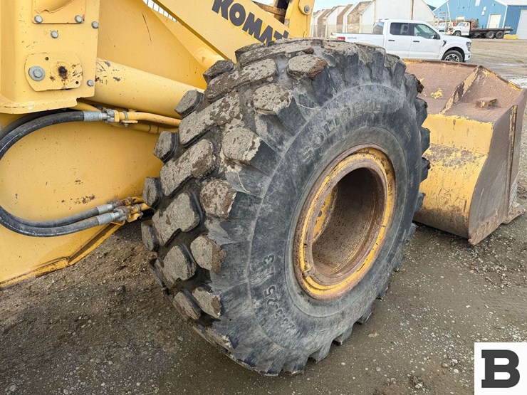 2001-komatsu-wa380-3-image-79