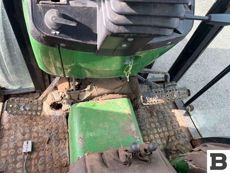 1996-john-deere-5400n-image-47