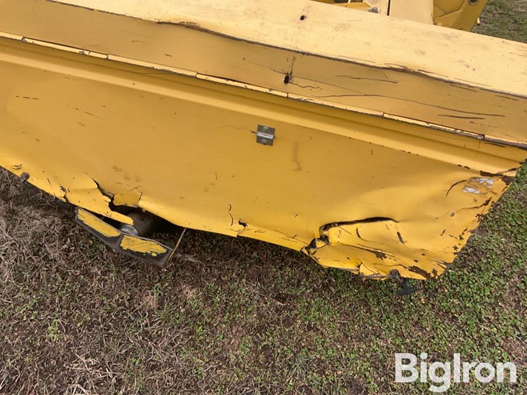 new-holland-2326-image-19