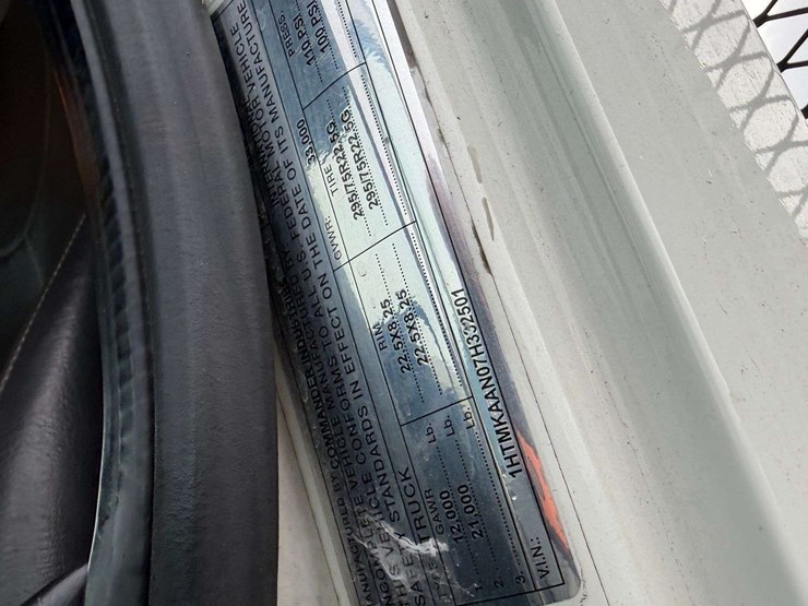 2007-international-durastar-4400-image-51