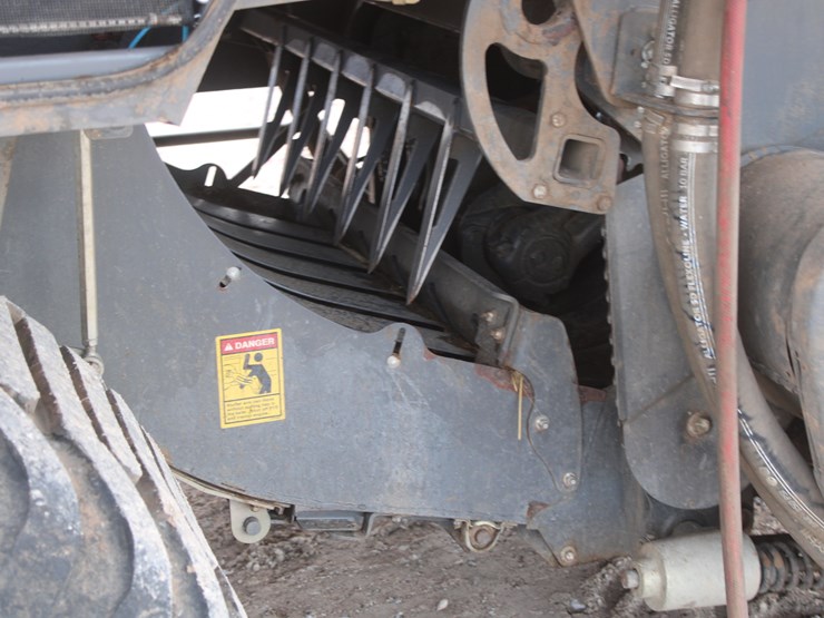 massey-ferguson-2270xd-image-34