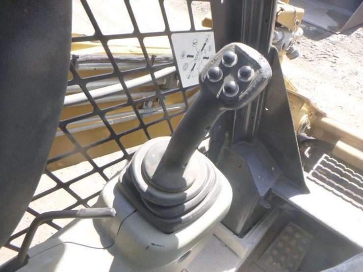 2013-caterpillar-262c2-image-20