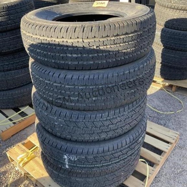 PALLET OF ASSORTED 17 INCH TIRES