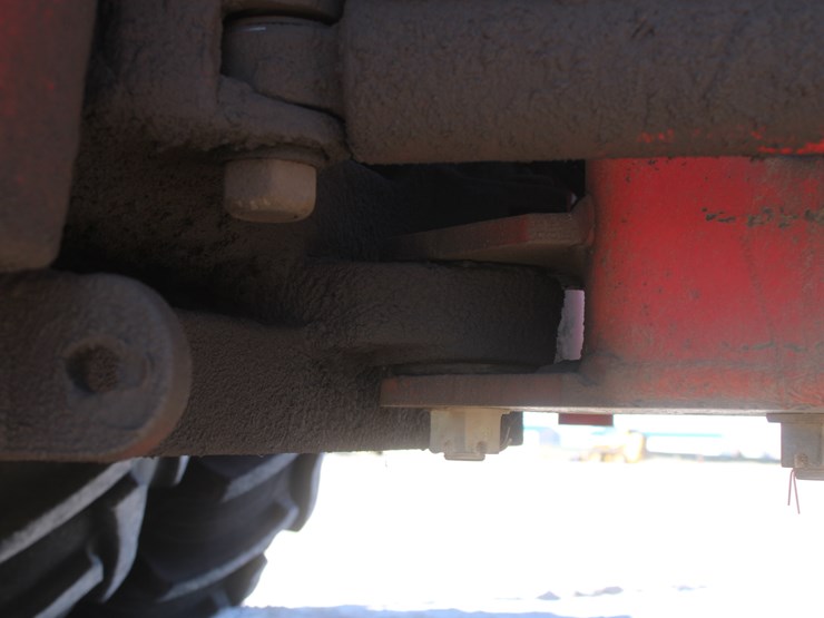 1980-versatile-875-image-37