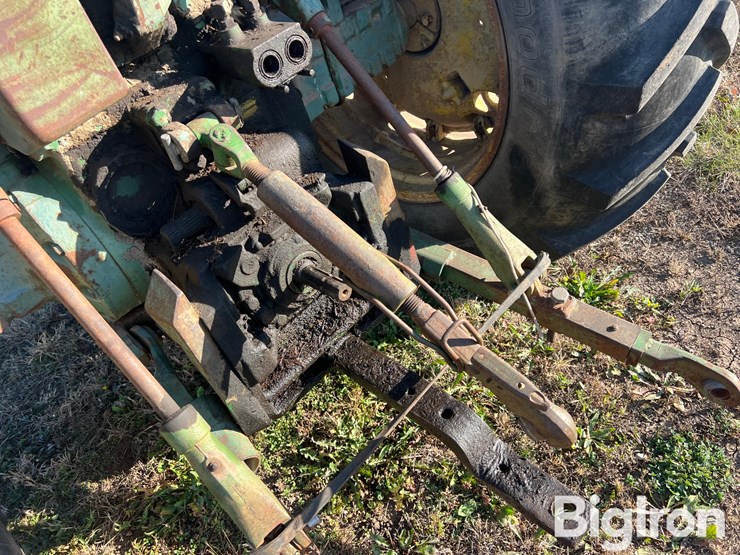 1966-john-deere-3020-image-11