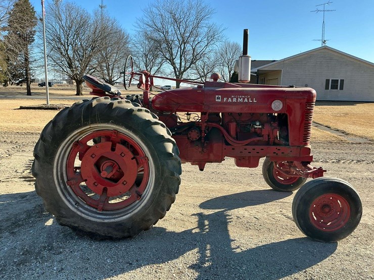 ih-farmall-super-m,-gas,-wf,-power-steering,-pto,-13.6-38-tires,-s/n-41011-image-4