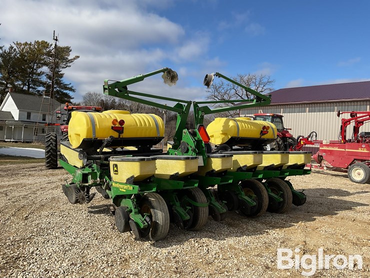 john-deere-1760-image-7