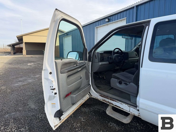 2002-ford-f250-image-24