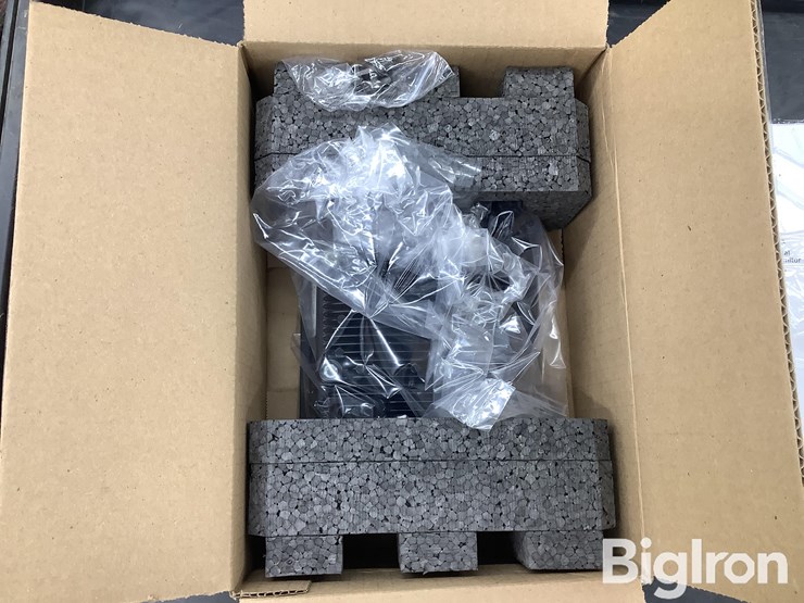 2025-john-deere-2-image-3