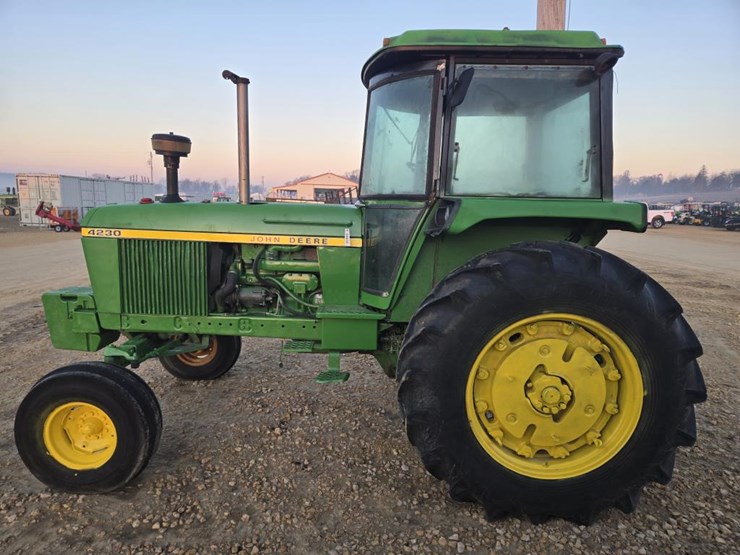 john-deere-4230-image-16