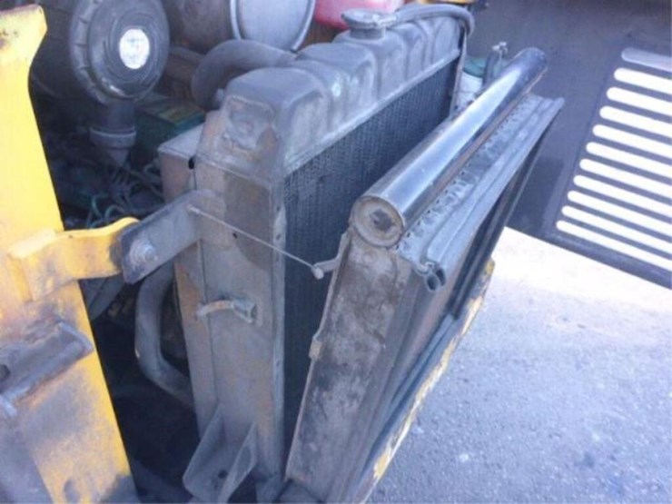 2008-volvo-mc70b-image-24