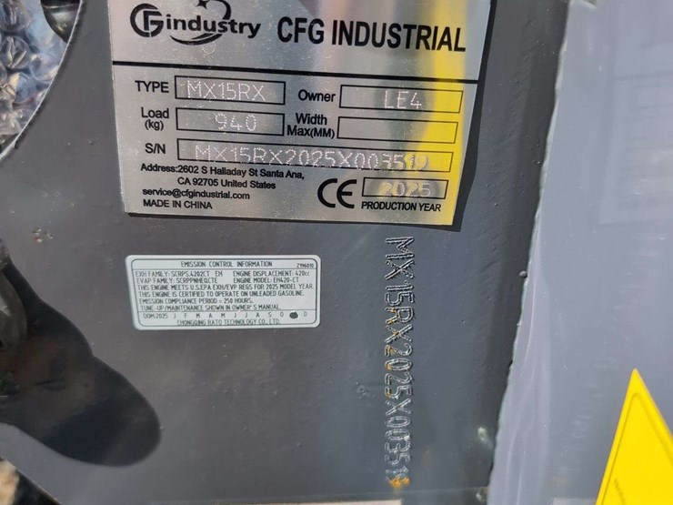 cfg-industrial-mini-excavator---mx15rx-image-9