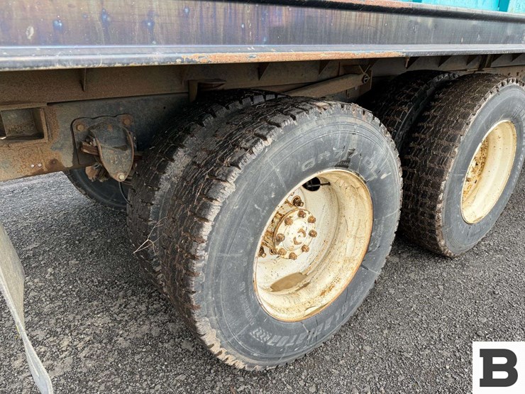 1980-ford-9000-image-31