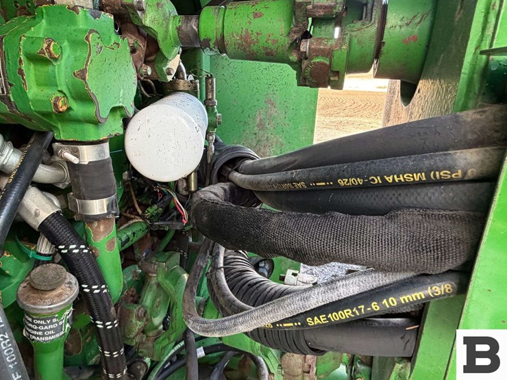 john-deere-8960-image-33
