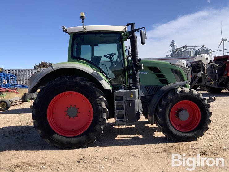 2011-fendt-822-vario-image-4