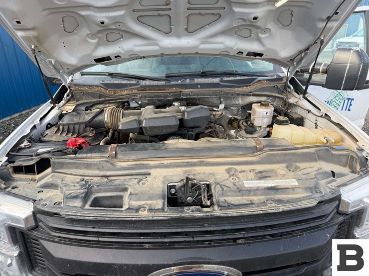 2019-ford-f350-image-28