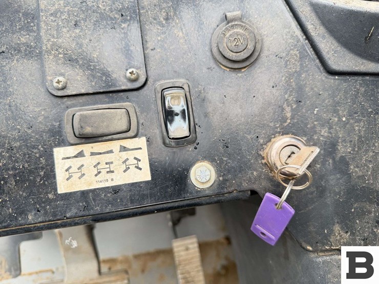 2013-genie-gth844-image-55