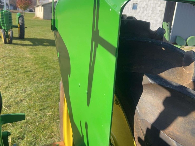 john-deere-model-b-image-56