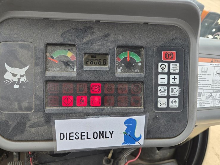 2018-bobcat-toolcat-5600-image-18