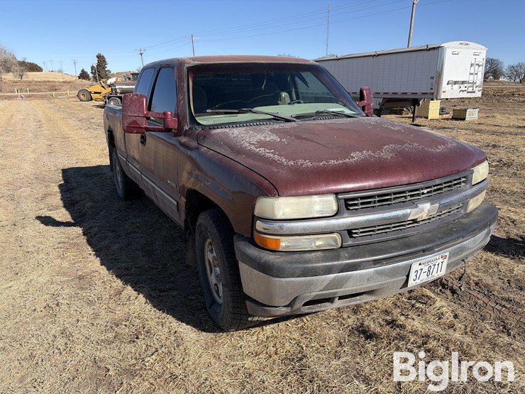 2000-chevrolet-silverado-1500-z71-image-3