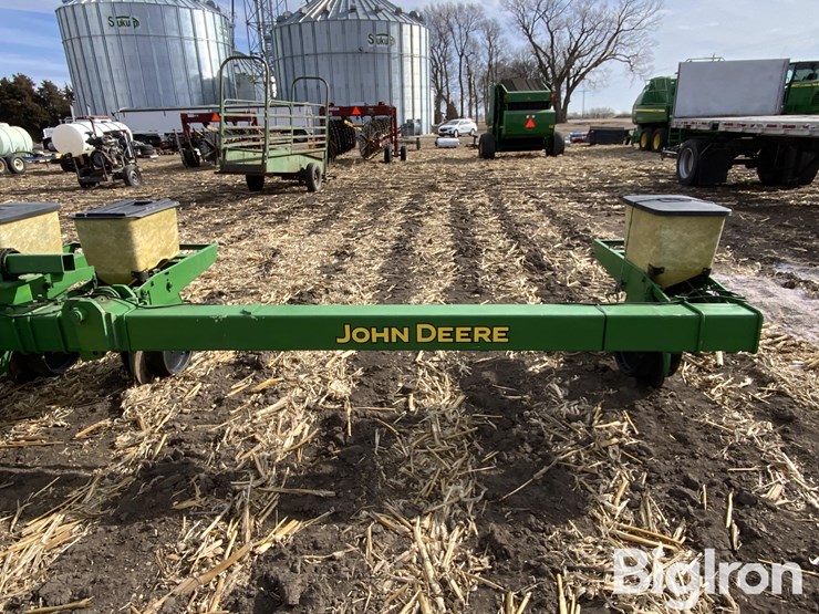 john-deere-37-image-15