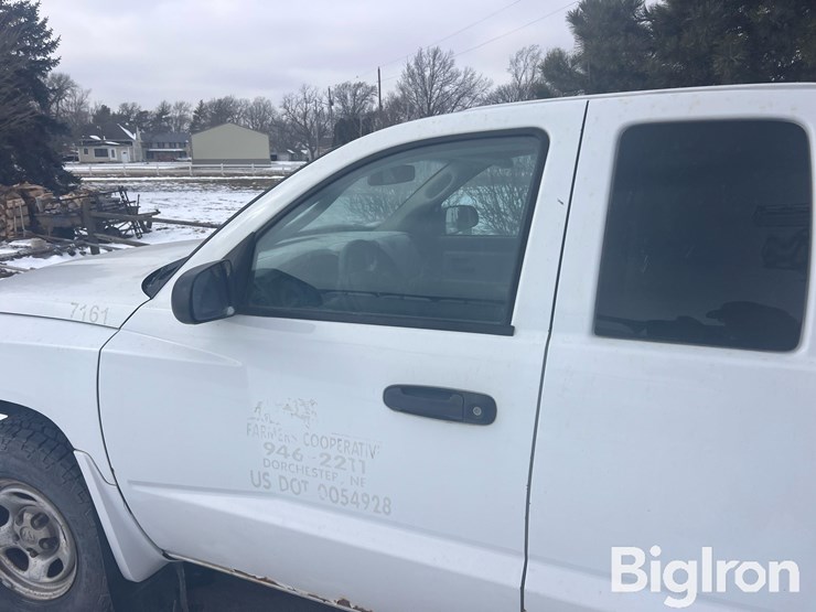 2006-dodge-dakota-image-14