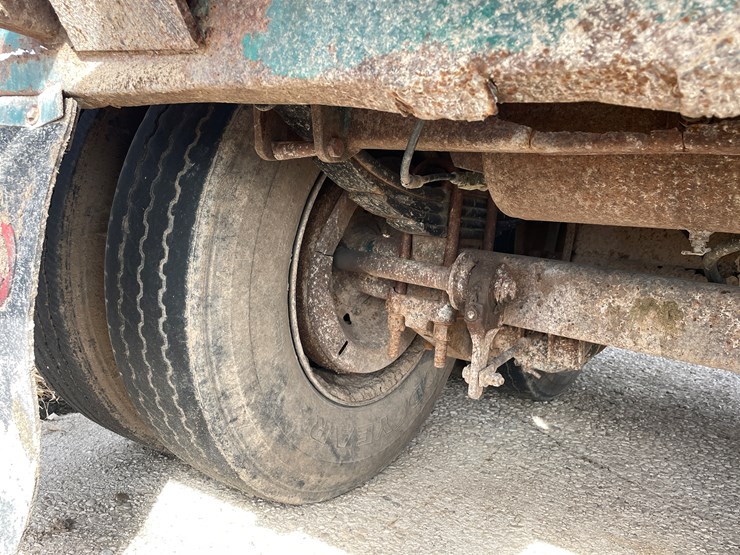 1978-fruehauf-tanker-image-85