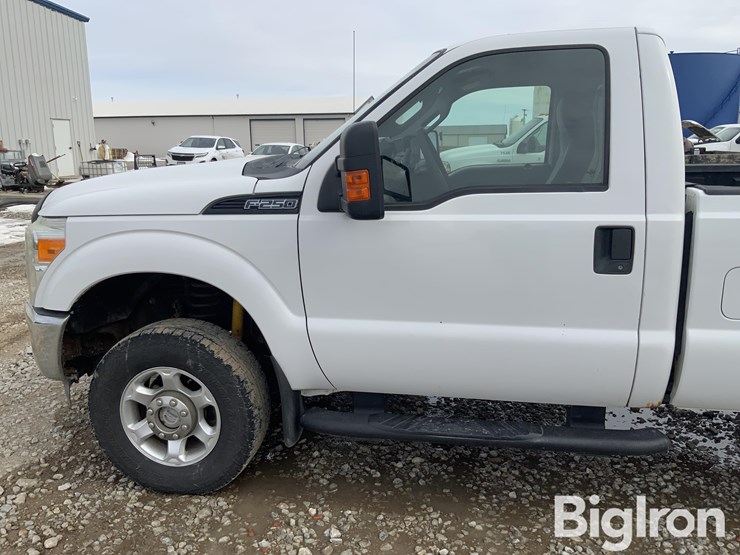 2012-ford-f250-xl-image-10