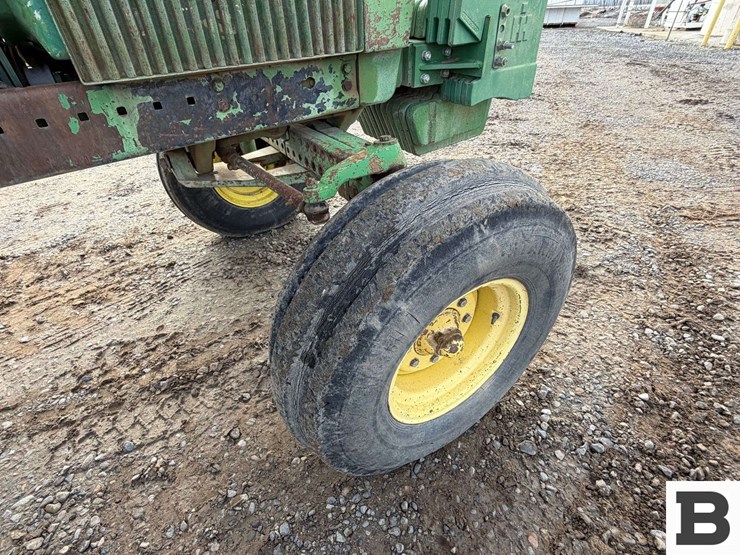 1979-john-deere-4440-image-35