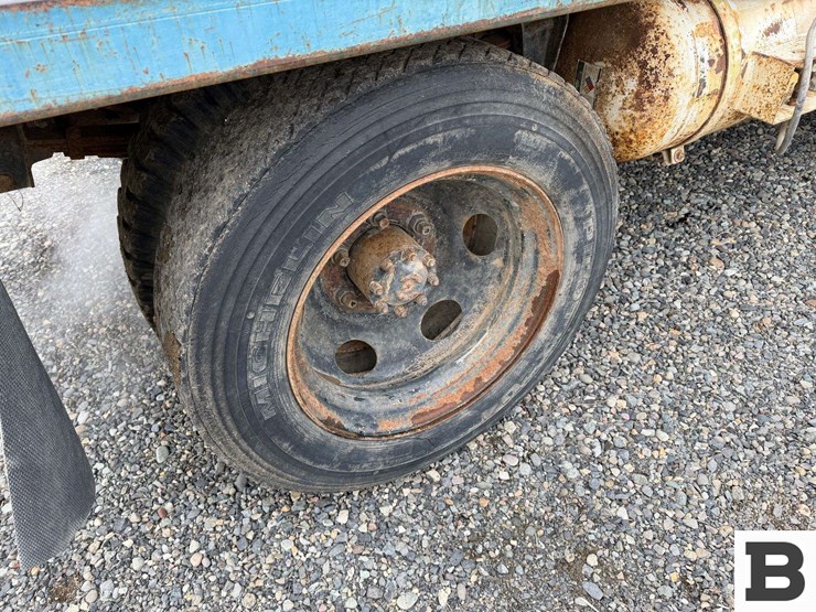 1988-ford-f600-image-21