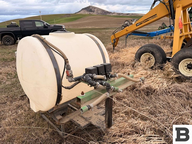 200-gallon-3pt-sprayer---thornton,-wa-image-3