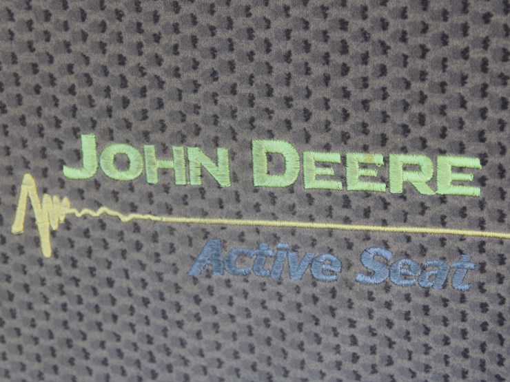 john-deere-8285r-image-53